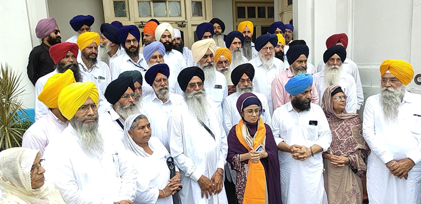 ਸਿੱਖ ਕਕਾਰਾਂ ਲਈ ਗੁਰਪ੍ਰੀਤ ਕੌਰ ਦੀ ਲੜਾਈ ਬਣੀ ਪ੍ਰੇਰਣਾ, SGPC ਨੇ ਕੀਤਾ ਸਨਮਾਨਿਤ